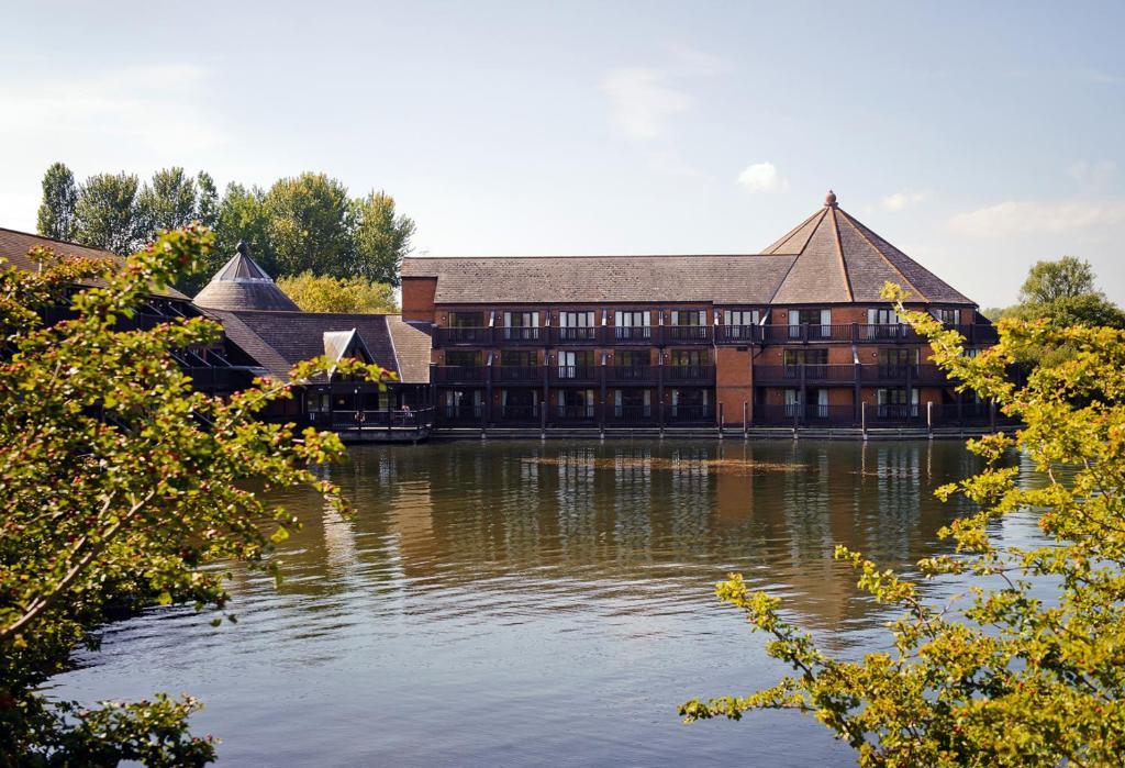 Reading Lake Hotel Экстерьер фото