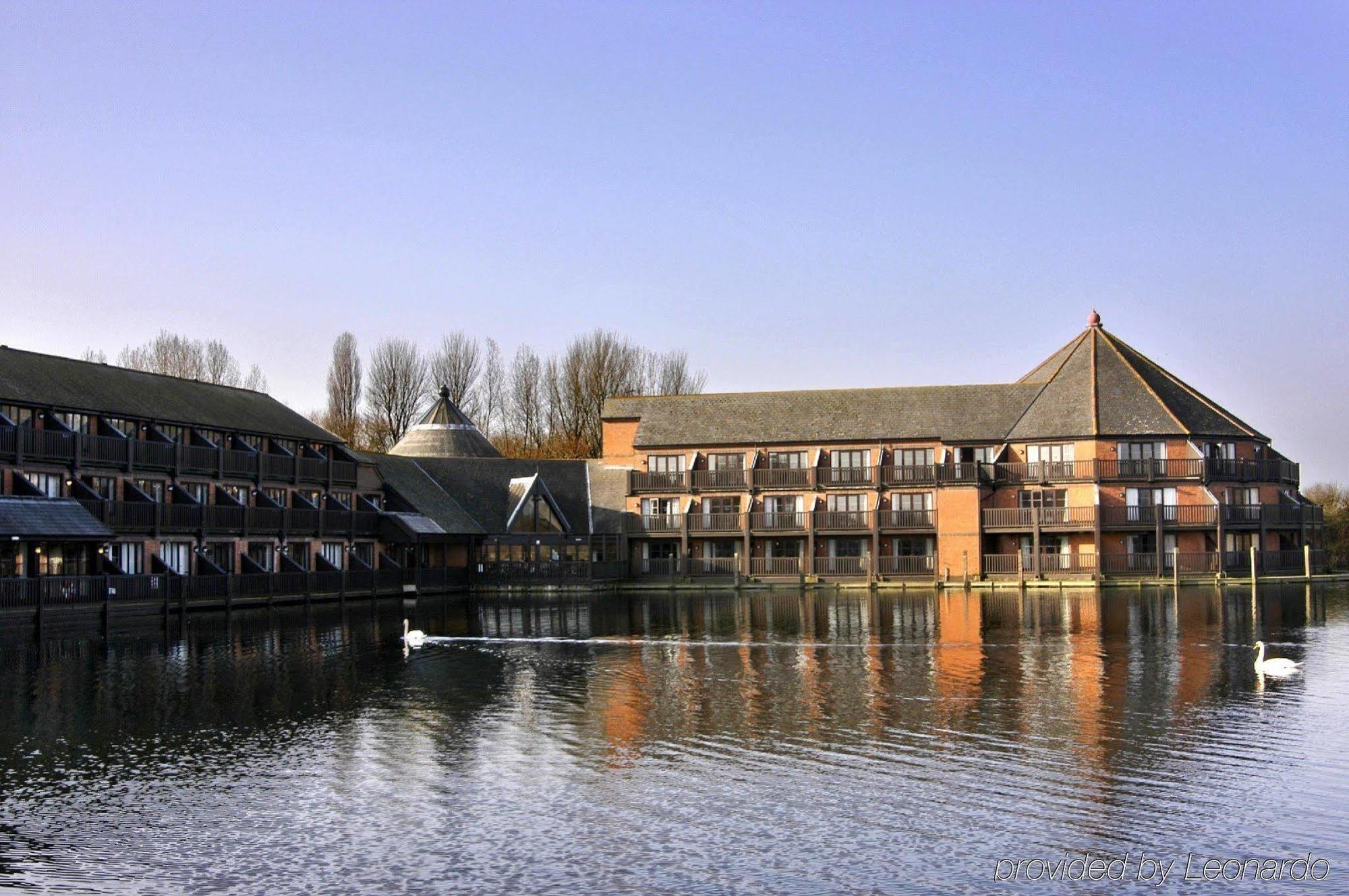 Reading Lake Hotel Экстерьер фото